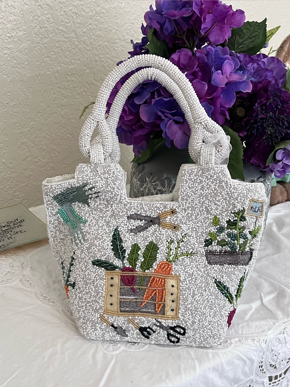 Beaded Garden Tote Bag in Cream - Hand-Embroidered Women’s Bag nwt